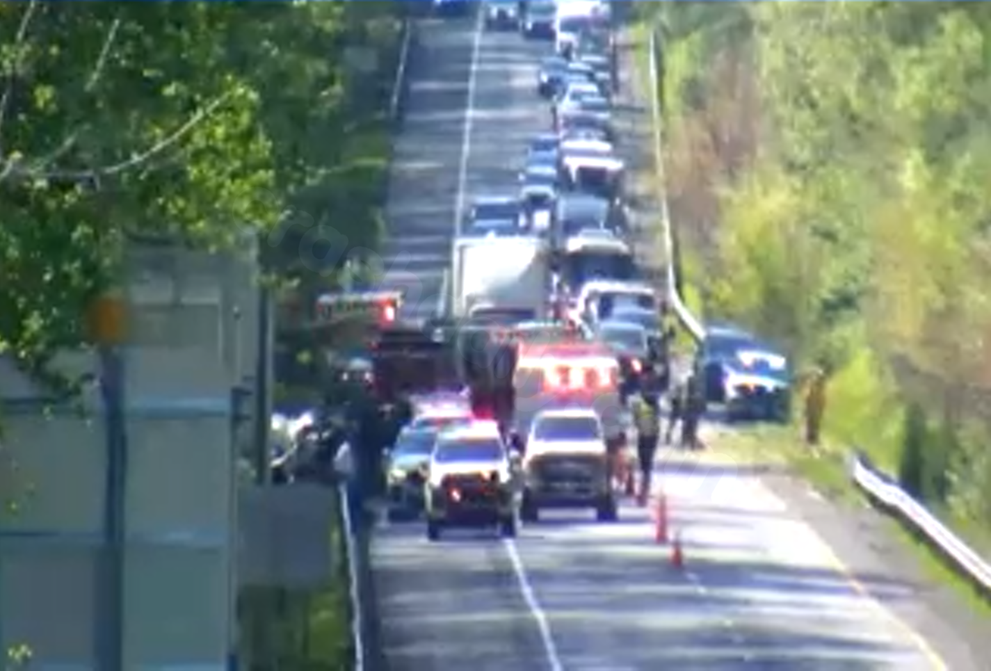 Multi-vehicle crash on I-64 causes lane closures in Goochland County