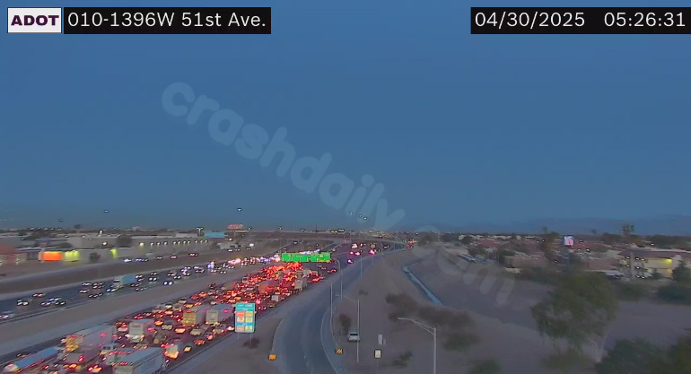 Deadly motorcycle crash closes I-10 in Phoenix