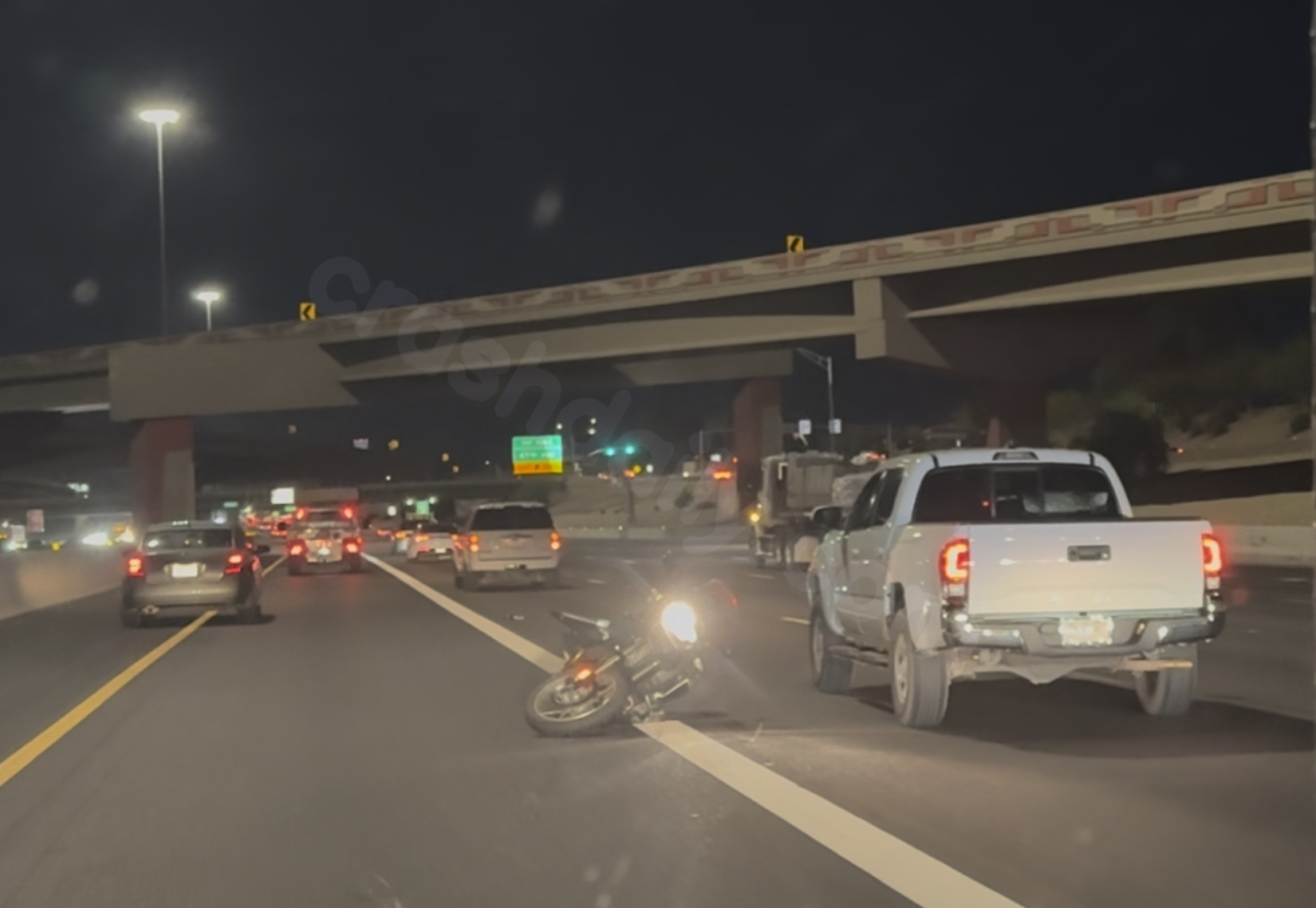 Deadly motorcycle crash shuts down portion of I-10 near 51st Avenue