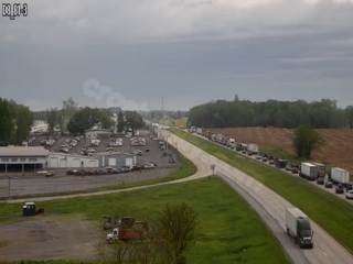 Traffic chaos on I-81 due to multi-vehicle collision