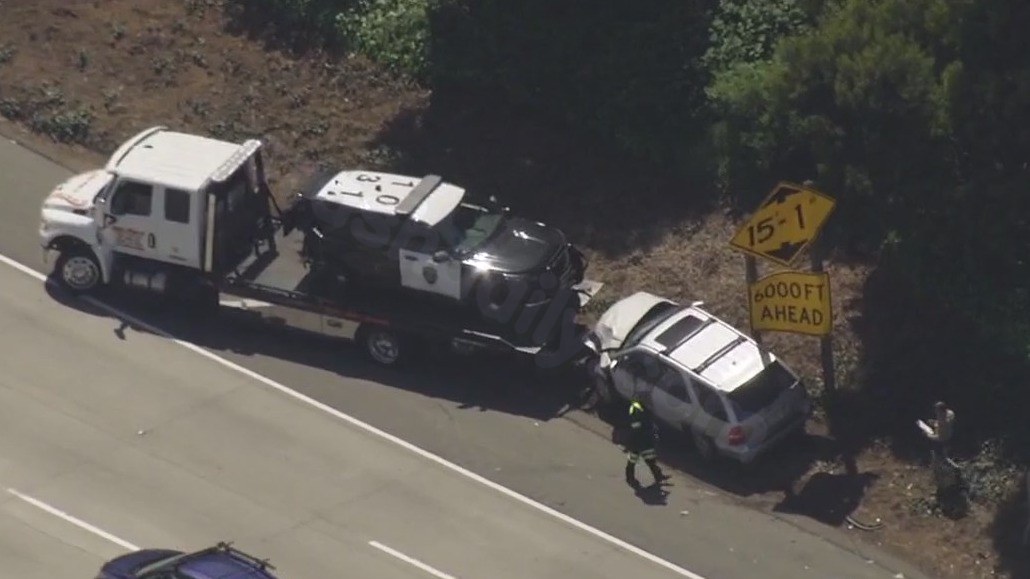 Police car from Oakland involved in accident on Interstate 580
