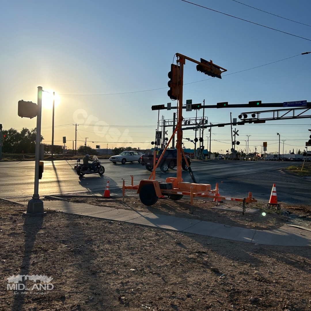 Traffic light disabled in accident