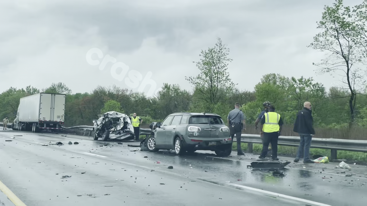 Lane closure on I-80 due to 4-car accident in Columbia County