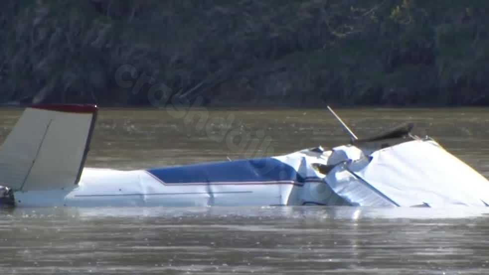 Preliminary report: Pilot advised against flying over the river before fatal crash