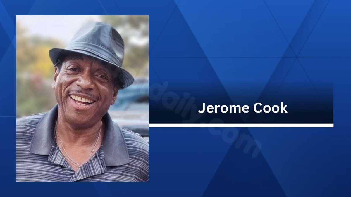 Driver killed in Des Moines crash with utility pole identified