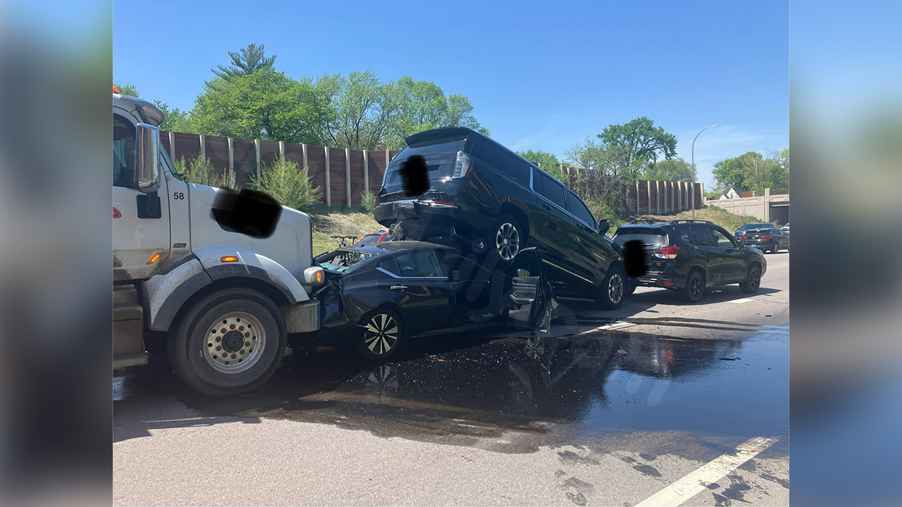 Traffic jam on I-35W in Bloomington due to multi-car collision