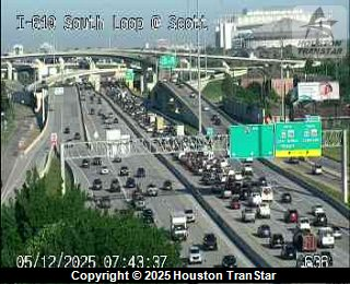 Traffic congestion on IH-610 South Loop eastbound due to accident cleared