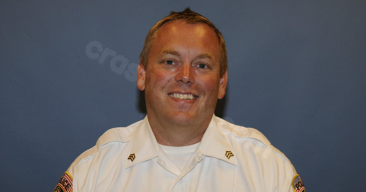 Joliet police sergeant killed in off-duty crash near Beecher, Illinois