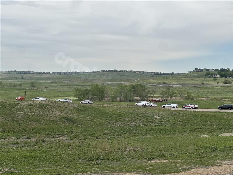 Plane crash reported in field near Broomfield