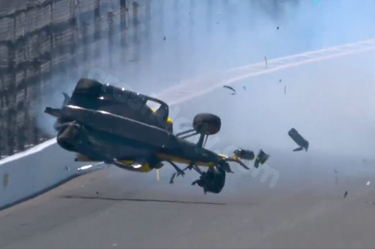 Scott McLaughlin damages the track and wall in heavy airborne crash