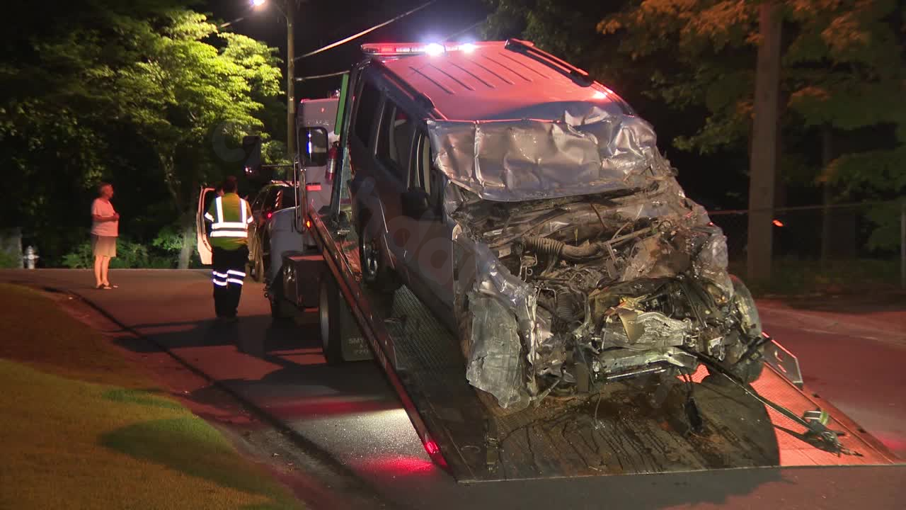 Driver hospitalized after crashing car into Cobb County home