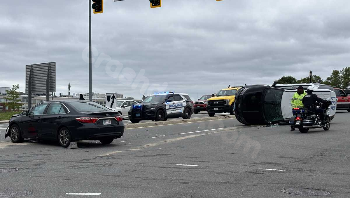 Police cruiser rolls in crash while responding to another call