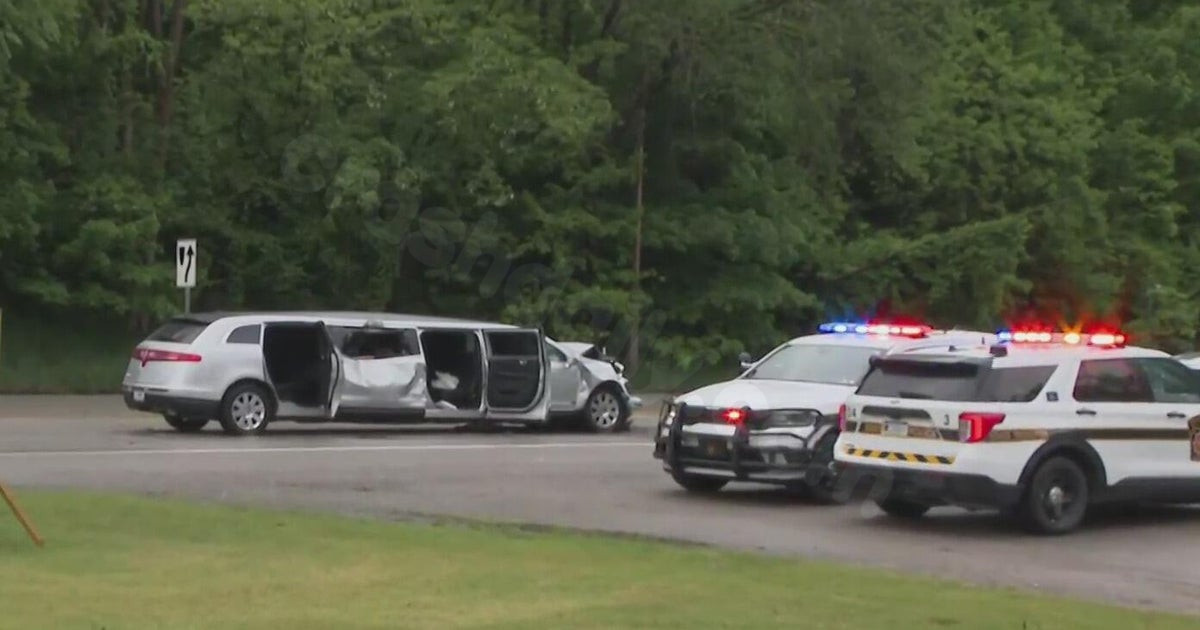 8 people hospitalized after Beaver County limousine crash
