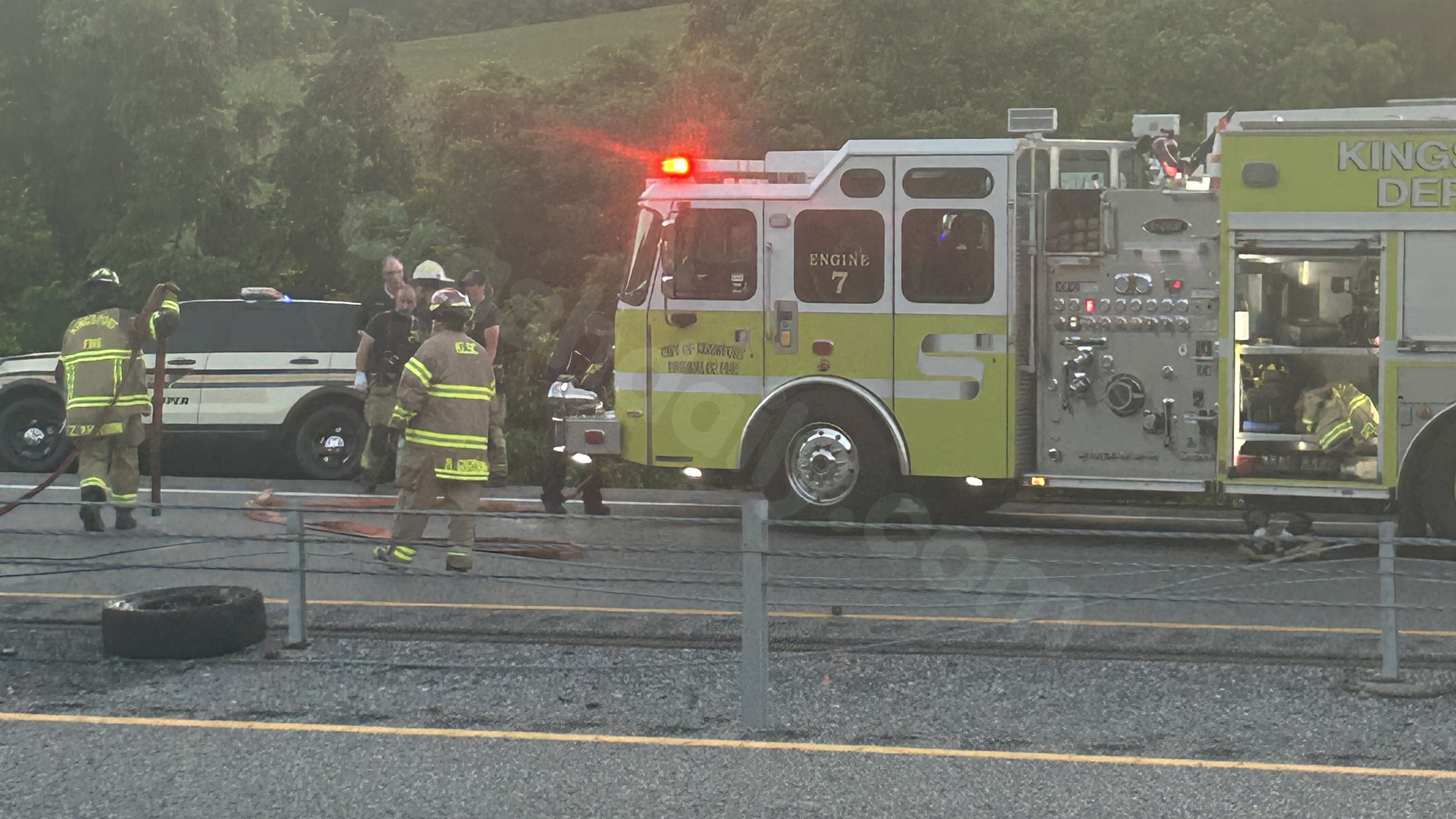 2 injured, charges pending after 5-car crash on Interstate 26