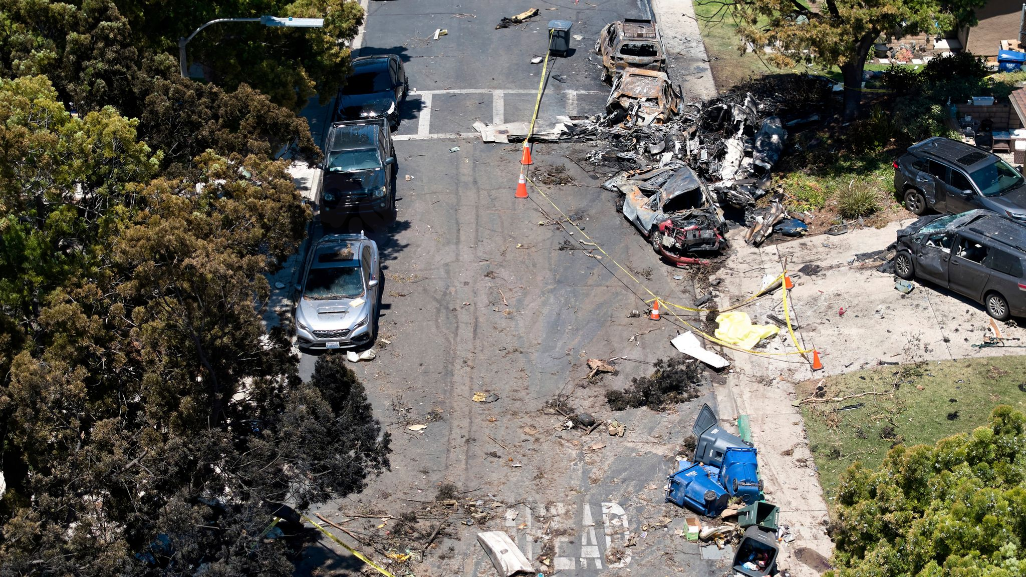 All passengers confirmed dead after California plane crash