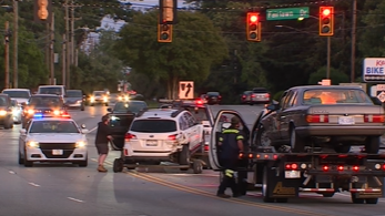 Multi-vehicle crash reported at Reynolda Road and Fairlawn Drive in Winston-Salem