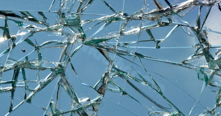Woman dead in suspected alcohol-involved crash in Washtenaw County, police say