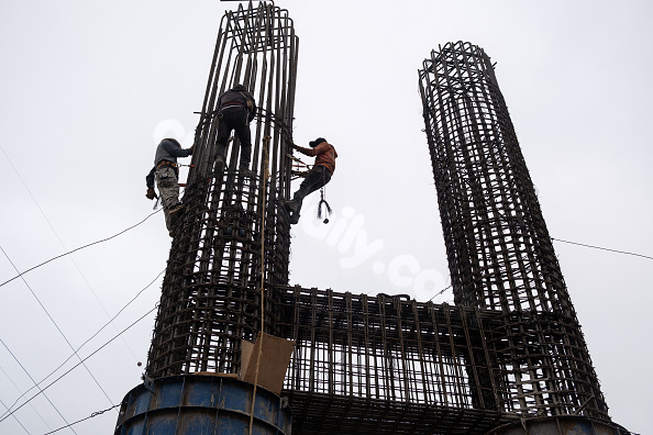 Increased construction incidents lead to heightened safety inspections in Tijuana.