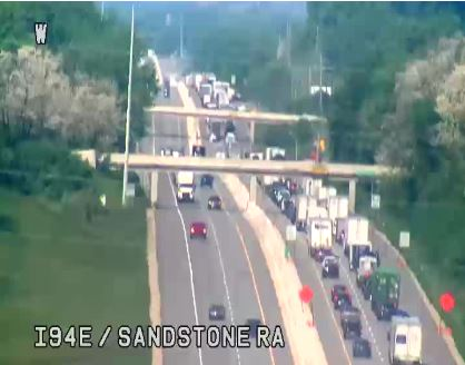Accident on I-94 near Jackson causing lane closures
