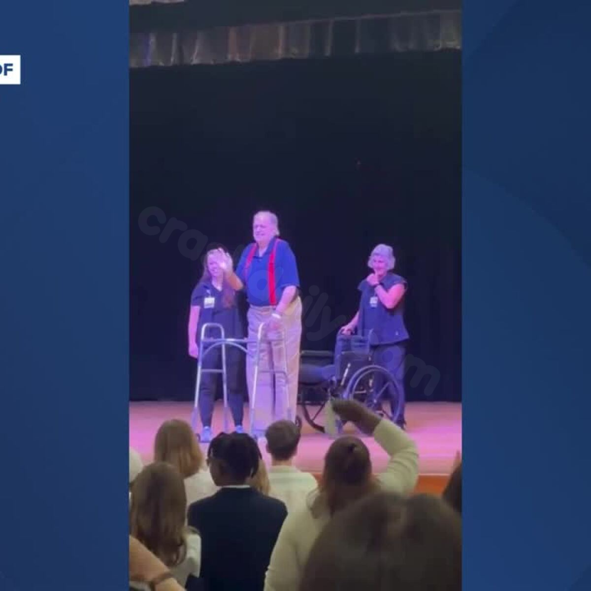 Charismatic principal stuns students at graduation following bike mishap