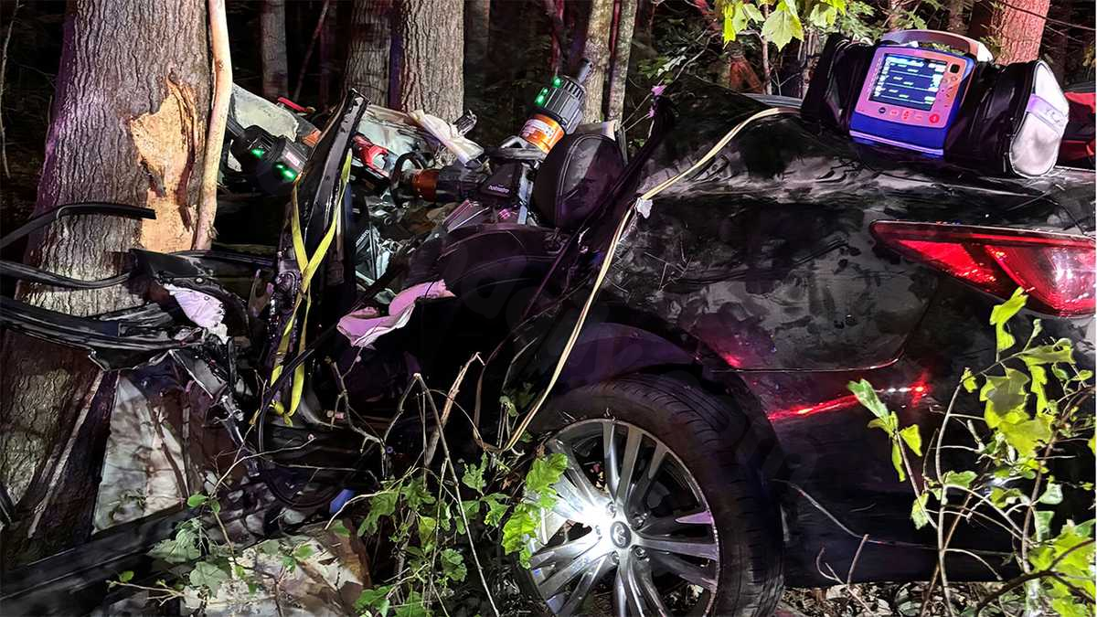 Driver severely hurt in fiery accident on Everett Turnpike in Merrimack
