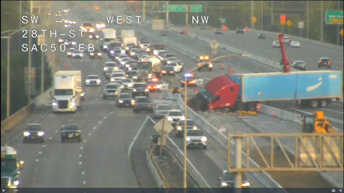 Long traffic wait on US-50 caused by multiple-car accident in Sacramento