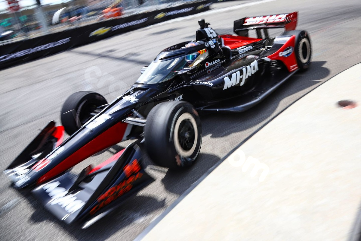 IndyCar Detroit GP: Race halted after severe crash - video