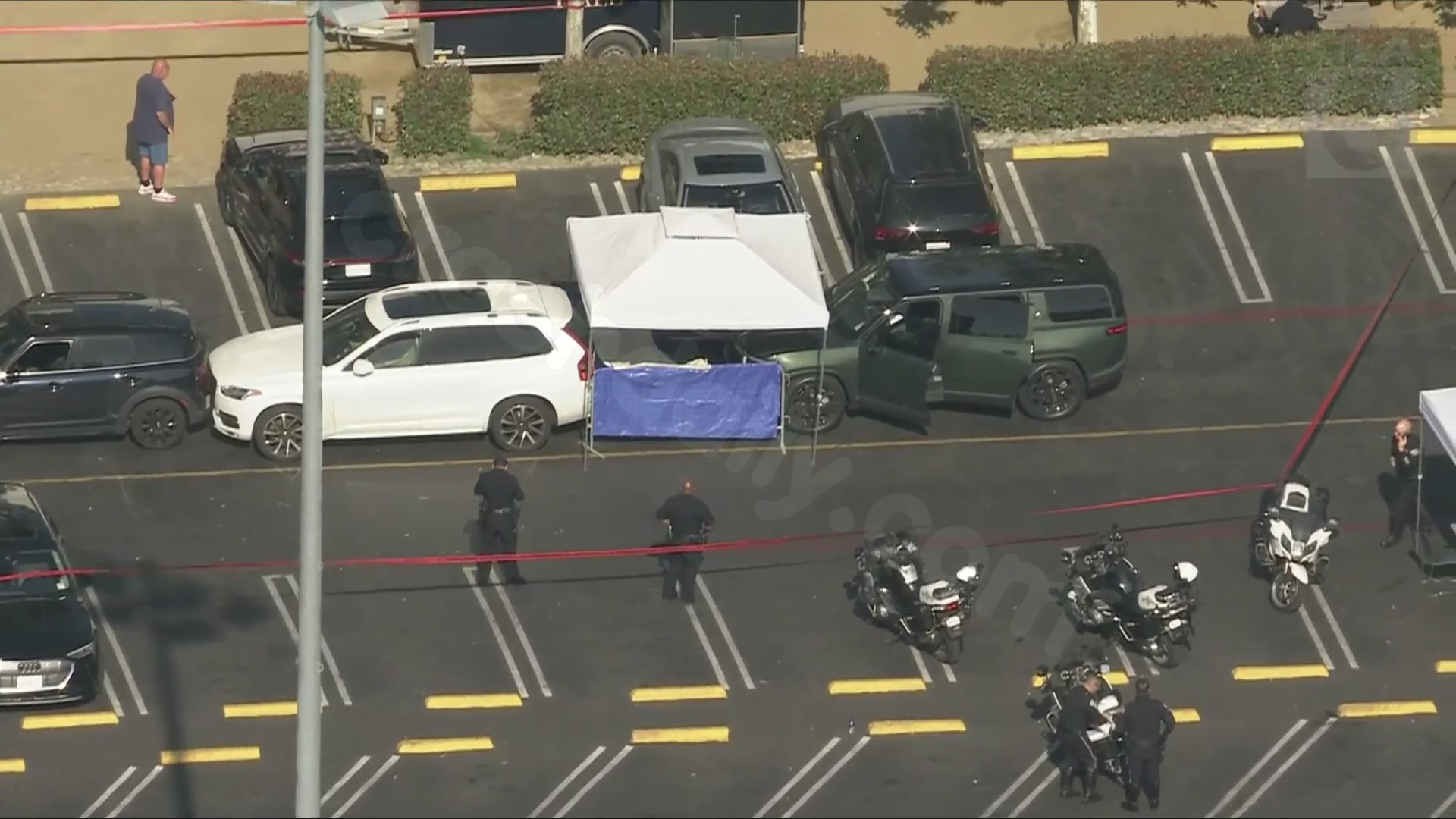 Teen boy dies, 5 injured in school parking lot crash