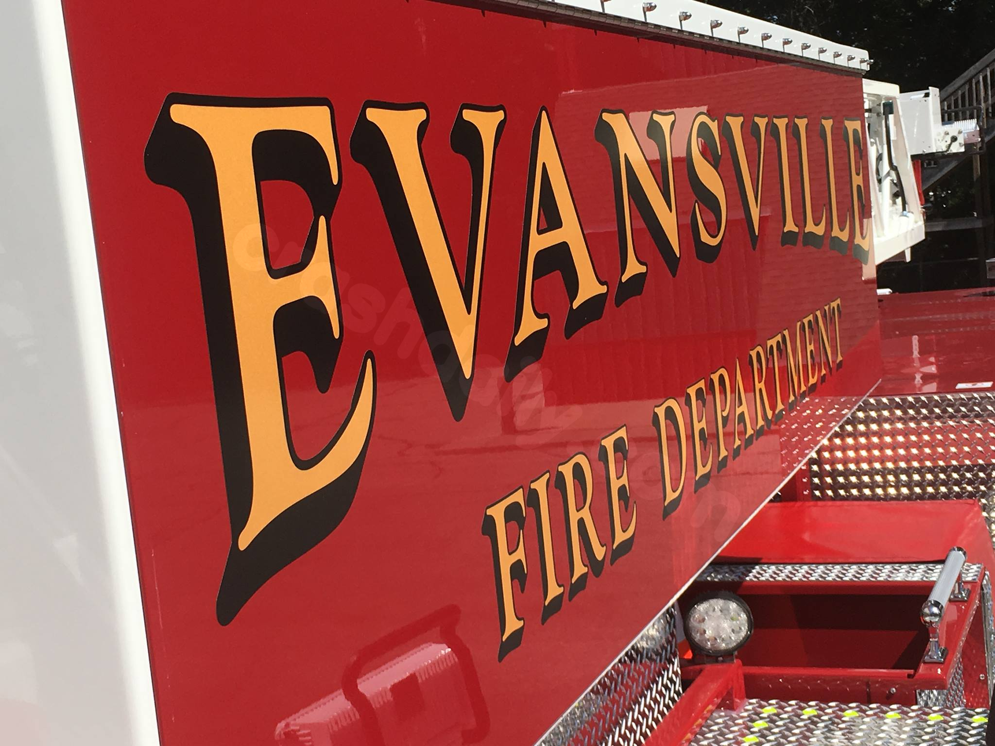 Injury-causing accident on St. Mary's Drive in Evansville
