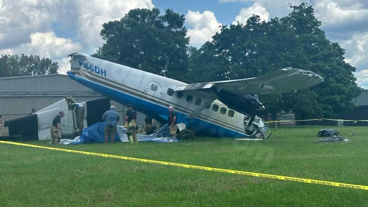 Plane crash injures several skydiving passengers in Tennessee