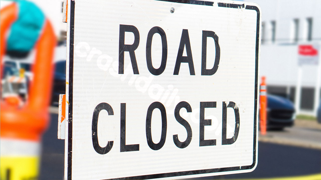 Section of US Route 224 closed following car collision with telephone pole