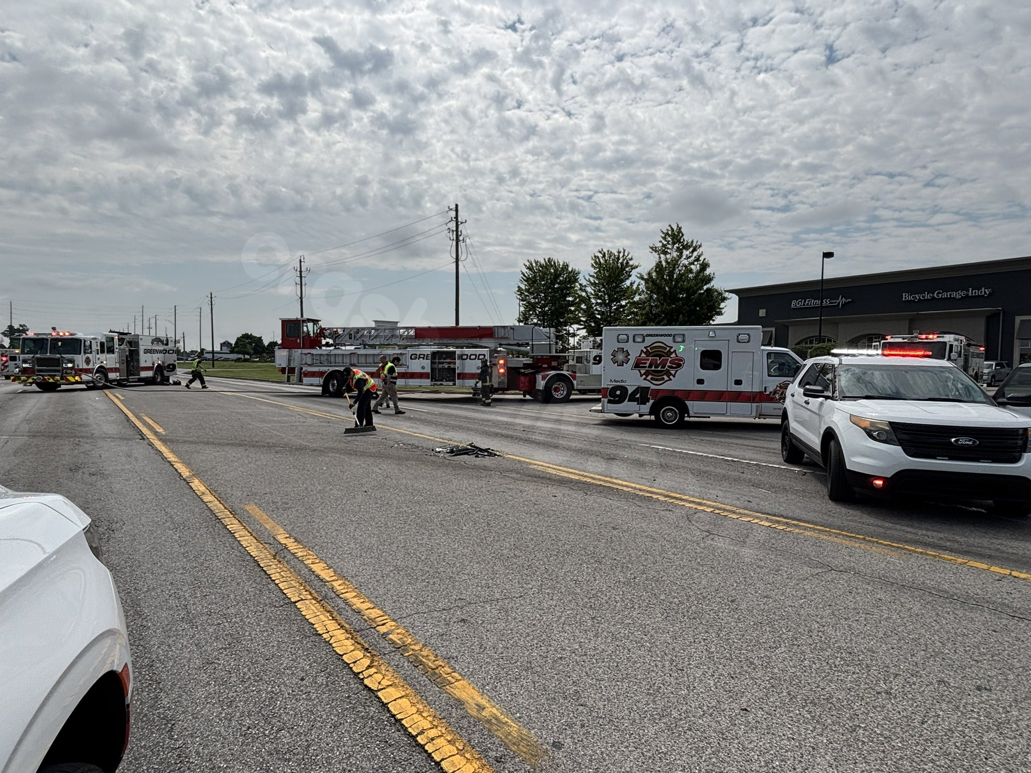 Two people hurt in 'severe' car collision in Greenwood
