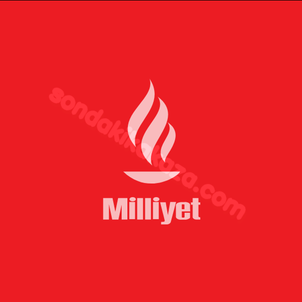 Antalya'da trafik kazasında ölen genç kadın defnedildi.