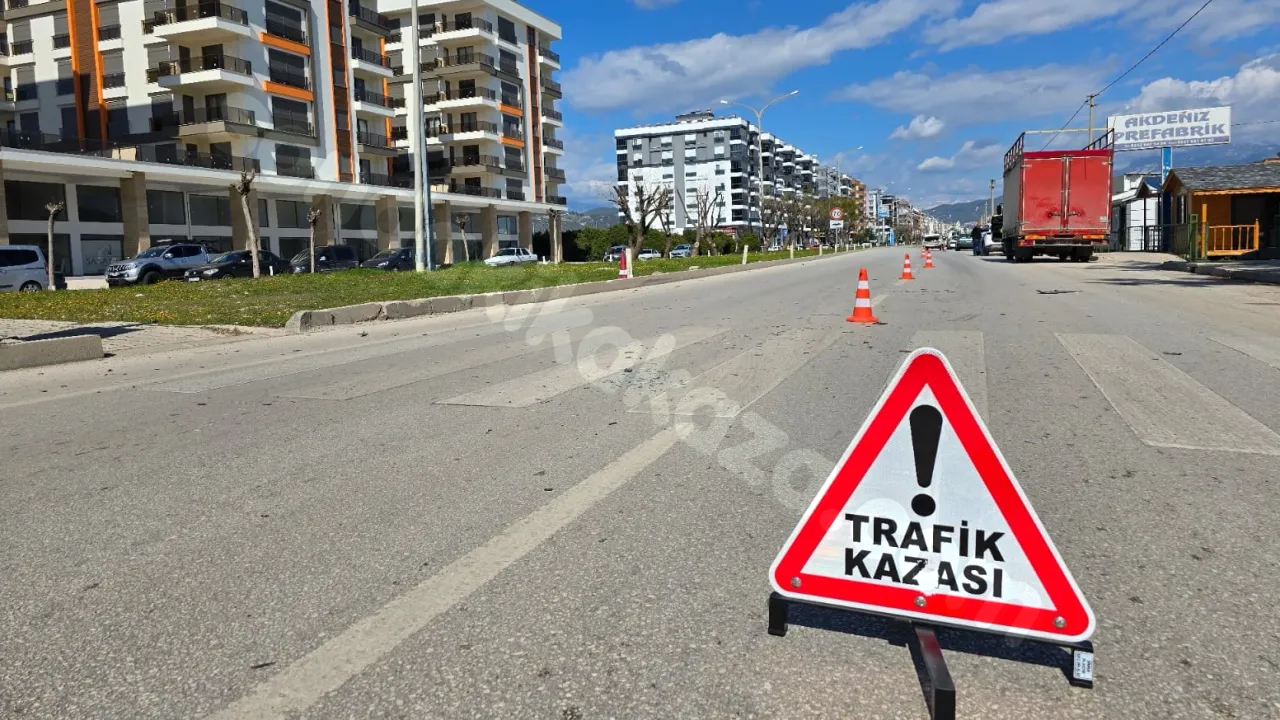 Kumluca, Antalya'da trafik kazası meydana geldi!