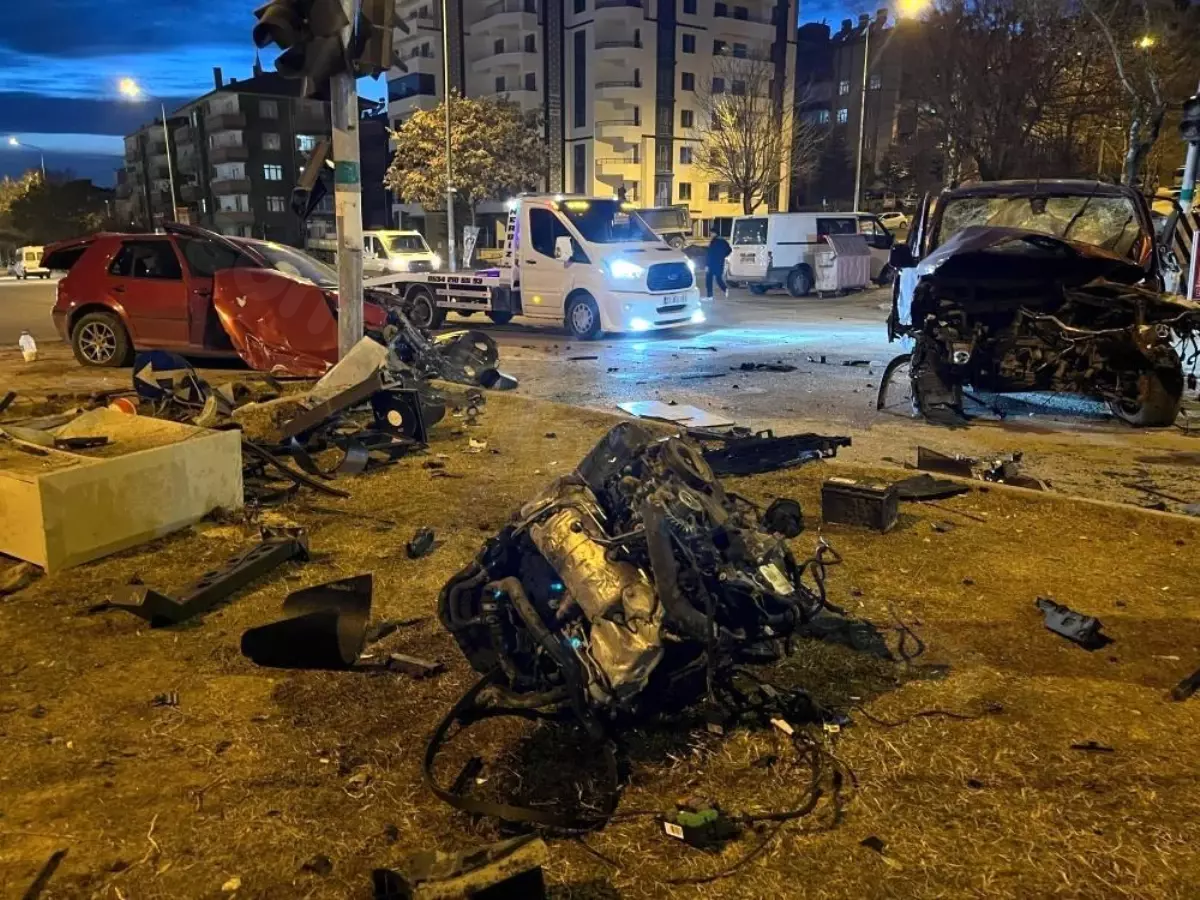 Elazığ'da trafik kazasında bir kişi hayatını kaybetti.