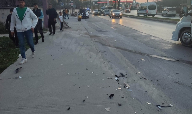 Tarsus'ta trafik kazası sonucu 3 kişi yaralandı.