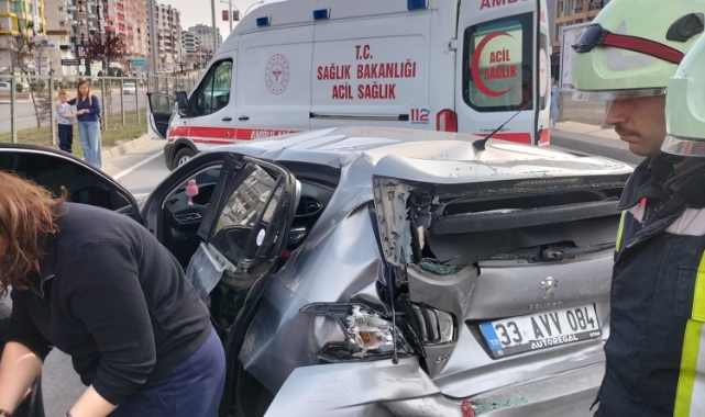Batman'da trafik çarpışması: 2 kişi yaralandı.