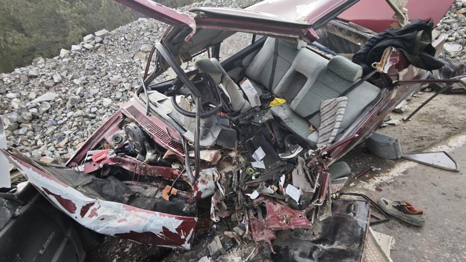 Bursa'da ciddi bir trafik kazası: Ölü ve yaralılar bulunuyor