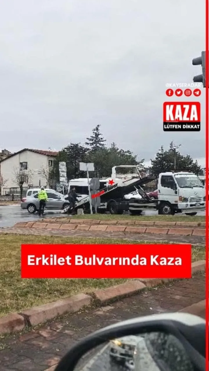 Erkilet Bulvarı'nda bir kaza meydana geldi.