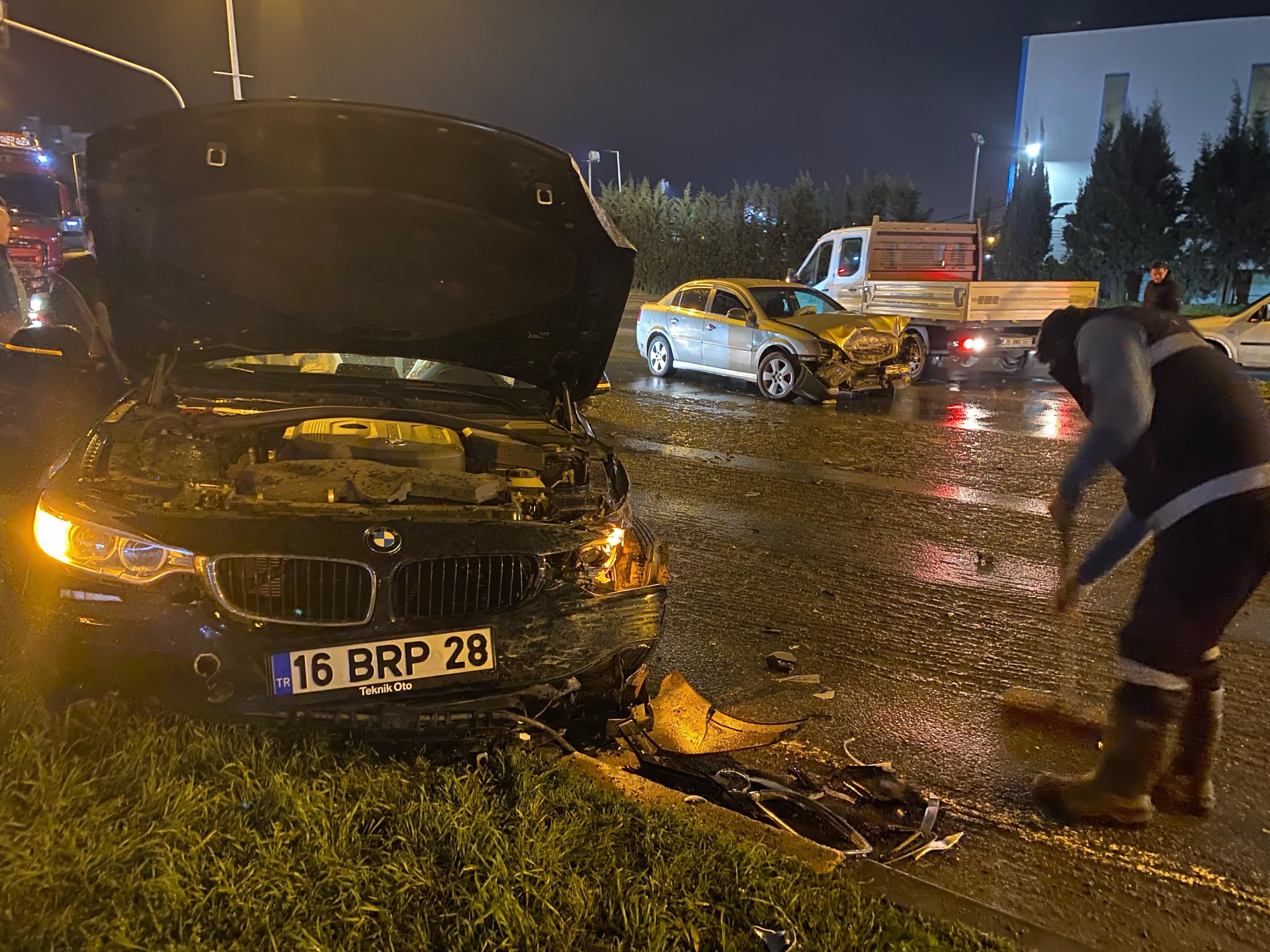 Zonguldak Ereğli'de trafik kazasında 2 kişi yaralandı!
