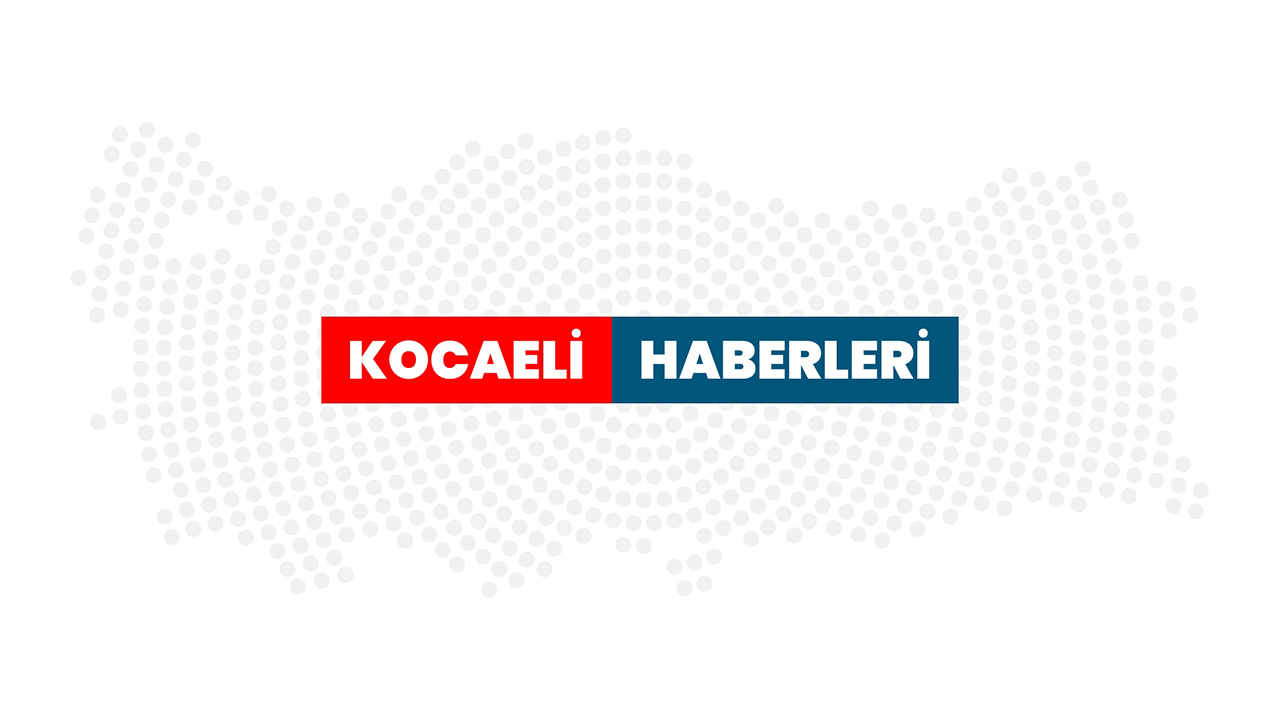 Anadolu Otoyolu'nda zincirleme kaza nedeniyle kapatılan yol açıldı.