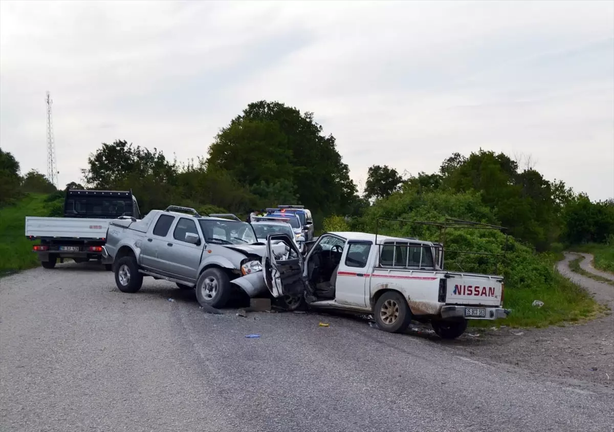 Bursa'da kaza: Bir kişi hayatını kaybetti, dört kişi yaralandı.