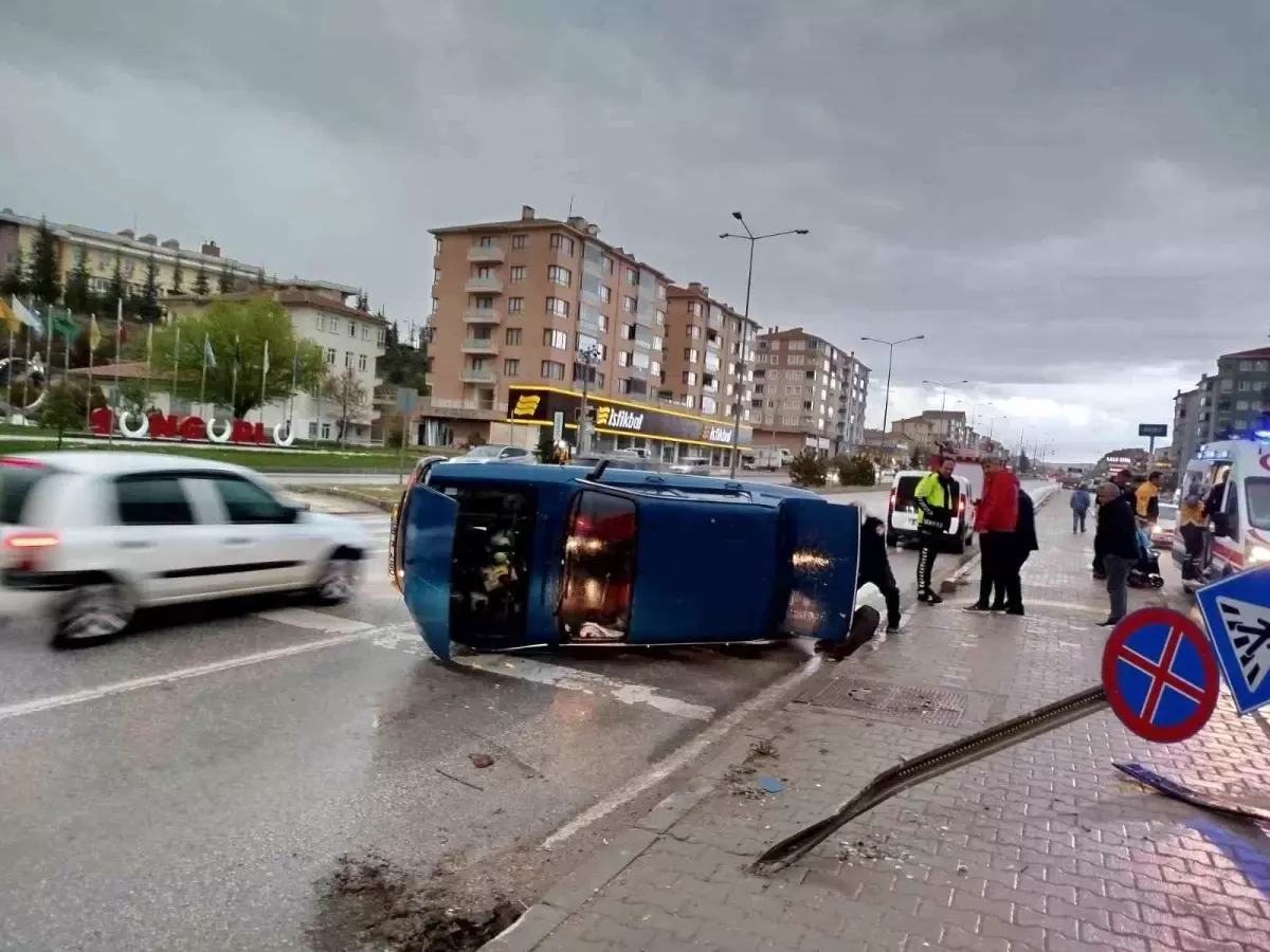 Sungurlu'da Trafik Kazasında Sürücü Yaralandı