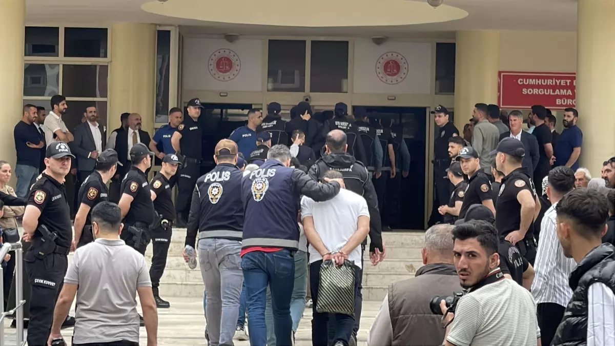 Deprem ve Trafik Kazası Araçlarında Dolandırıcılık Şebekesi Çökertildi