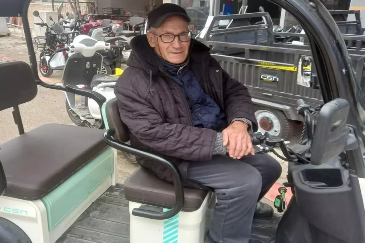 Kazadan dolayı maddi sıkıntıya girdi, kireç çözücüyle intihar etti.