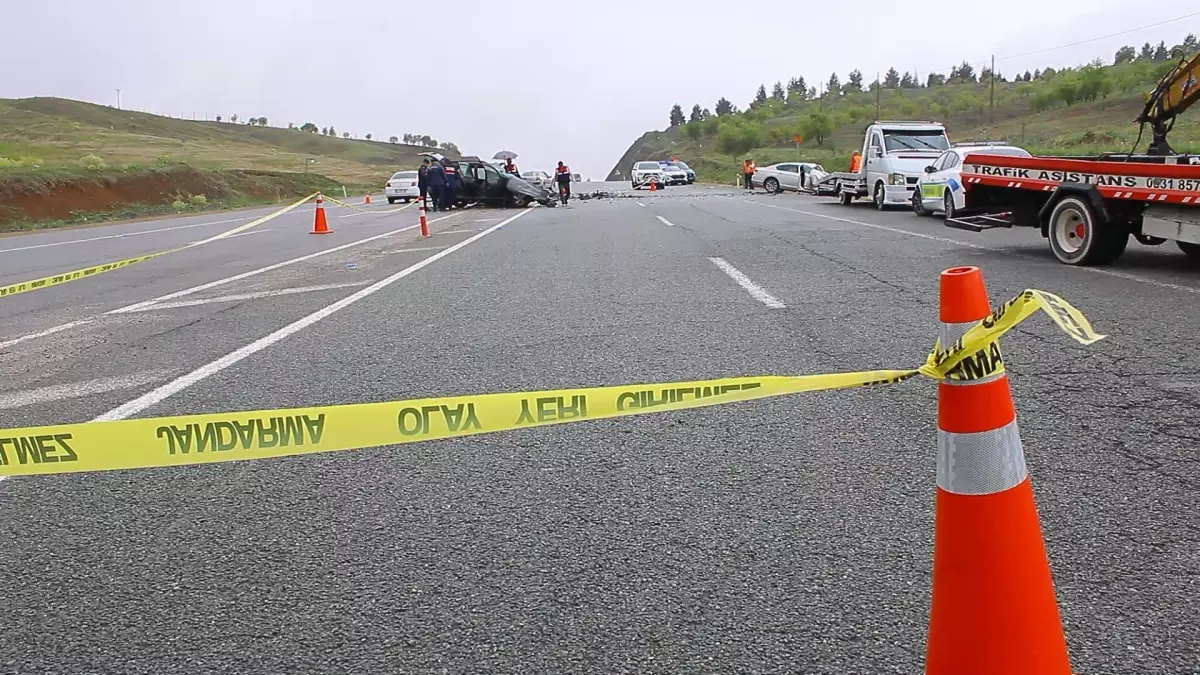 Malatya'da Kaza Sonucu 2 Kişi Hayatını Kaybetti, 2 Kişi Yaralandı.