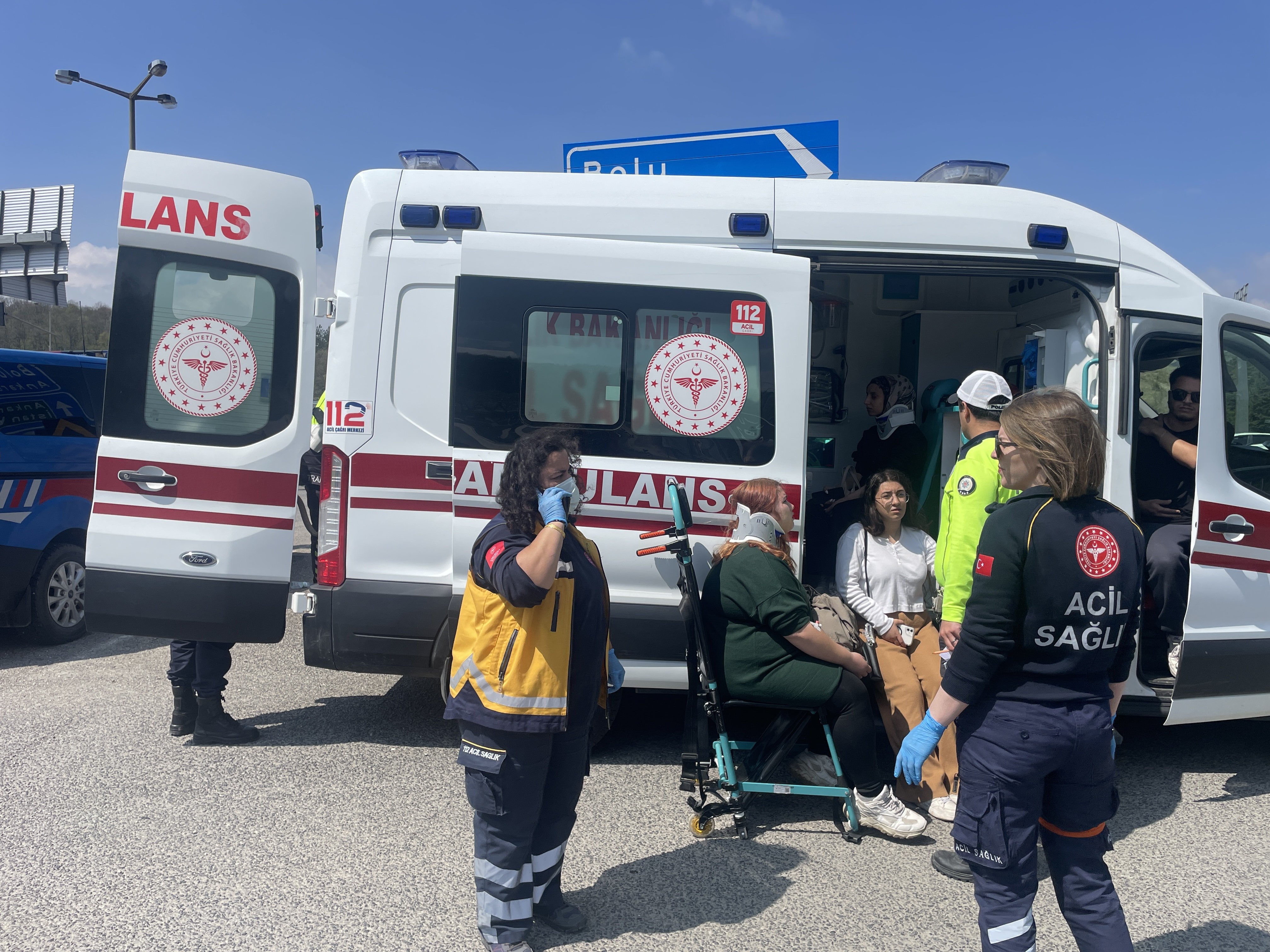 Bolu'da kaza: 9 kişi yaralı durumda.