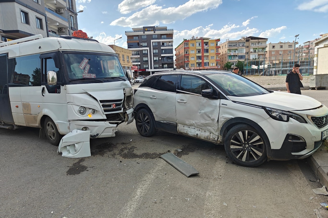 Batman'da trafik kazası ile maddi zarar meydana geldi.
