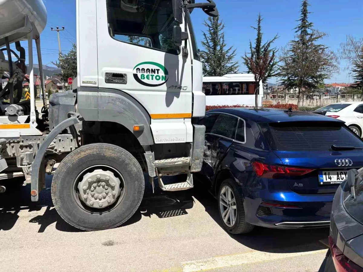 Bolu'da meydana gelen trafik kazasında 1 kişi yaralandı oldu.