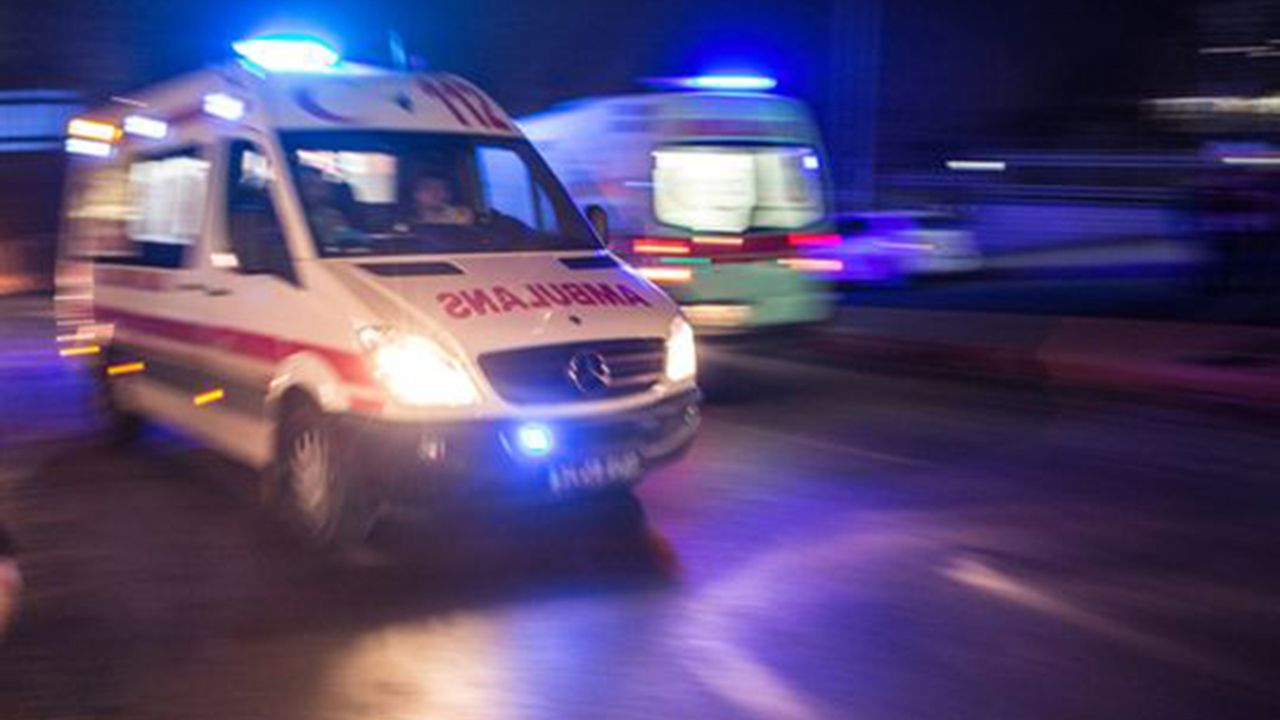 Çorum'da trafik kazasında 4 kişi yaralandı.